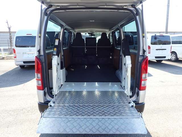 TOYOTA HIACE VAN 4WD 2021 Image 31