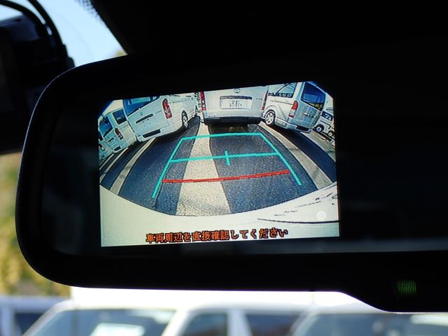 TOYOTA HIACE VAN 4WD 2021 Image 31