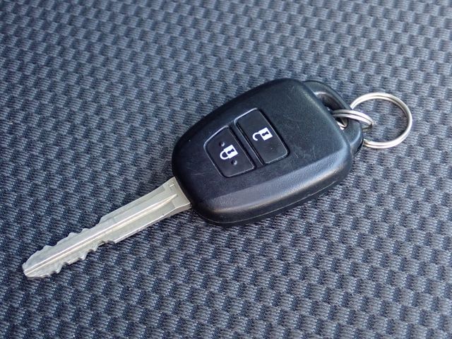 TOYOTA HIACE VAN 4WD 2021 Image 31