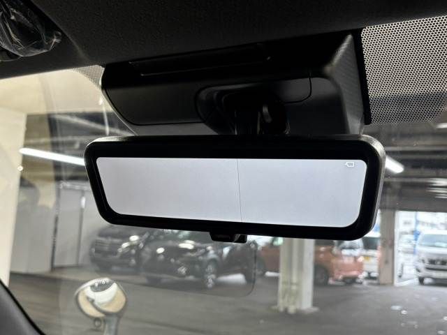 TOYOTA HIACE VAN 2WD 2025 Image 31