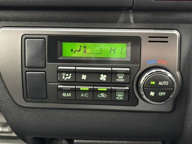 TOYOTA HIACE VAN 2WD 2025 Image 31