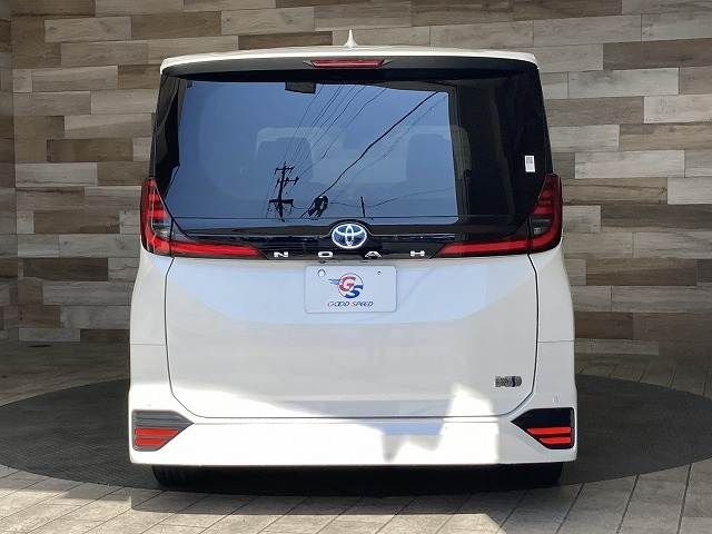 TOYOTA NOAH HYBRID 2023 Image 31