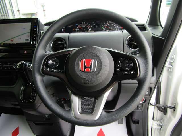 HONDA N BOX CUSTOM 2019 Image 31