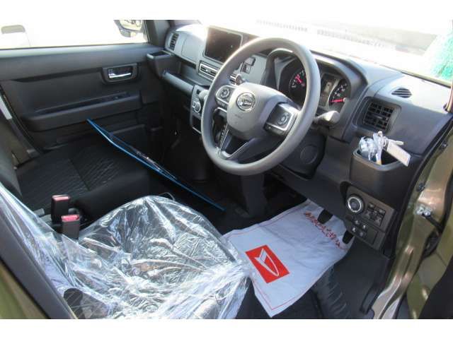 DAIHATSU ATRAI VAN 2025 Image 31