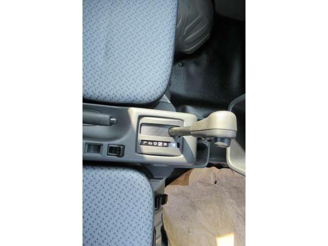 SUZUKI CARRY TRUCK 4WD 2025 Image 31