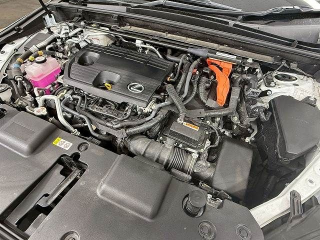 TOYOTA LEXUS NX450H+ AWD 2021 Image 31