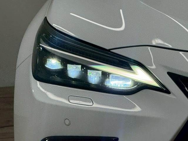 TOYOTA LEXUS NX450H+ AWD 2021 Image 31