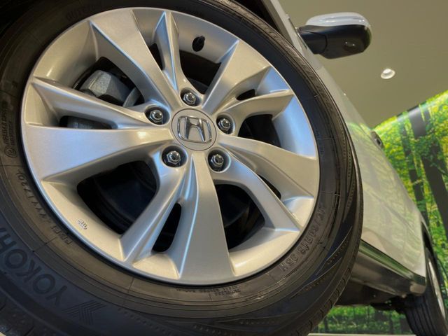 HONDA VEZEL HYBRID 2015 Image 31