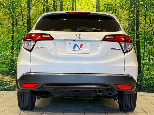 HONDA VEZEL HYBRID 2015 Image 31