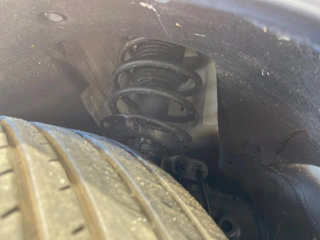 HONDA VEZEL HYBRID 2015 Image 31