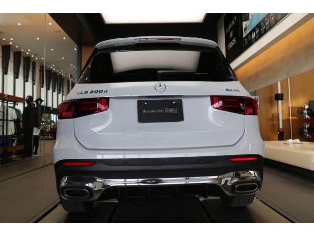 MERCEDES BENZ GLB 2023 Image 31