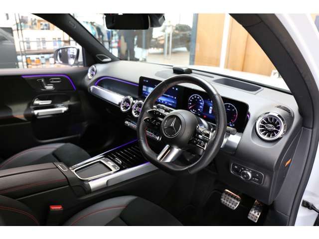 MERCEDES BENZ GLB 2023 Image 31