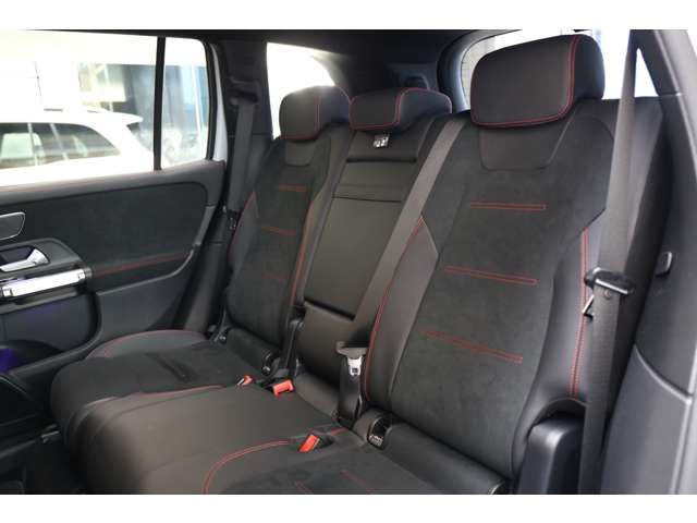 MERCEDES BENZ GLB 2023 Image 31