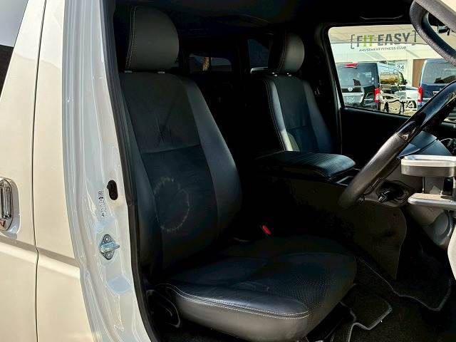 TOYOTA HIACE VAN 2WD 2021 Image 31