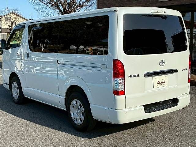 TOYOTA HIACE VAN 2WD 2021 Image 31