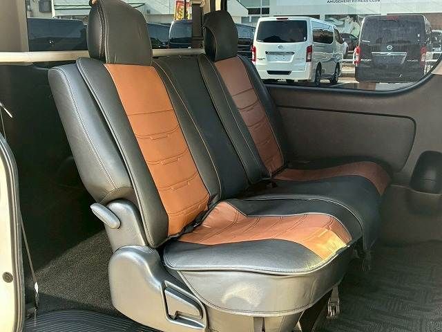 TOYOTA HIACE VAN 2WD 2018 Image 31