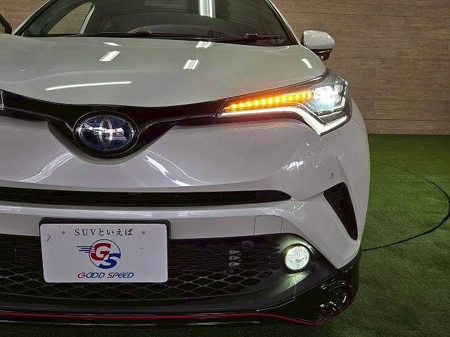 TOYOTA C-HR 2017 Image 31