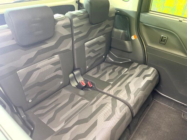 DAIHATSU TANTO FAN CROSS 2023 Image 31