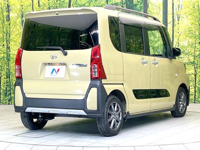 DAIHATSU TANTO FAN CROSS 2023 Image 31