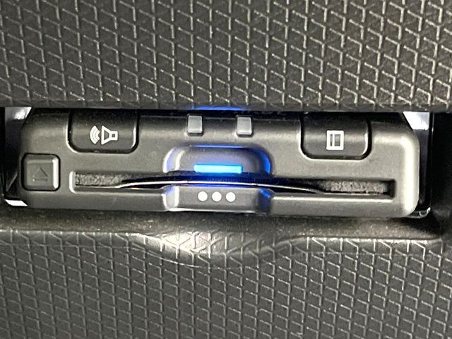 DAIHATSU TANTO 2022 Image 31