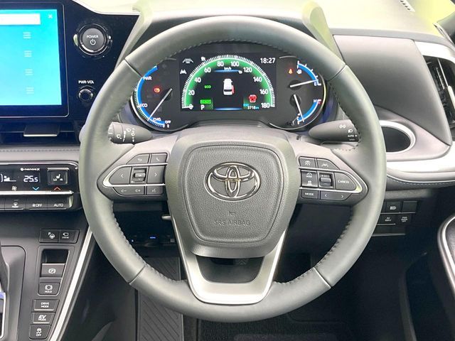 TOYOTA VOXY HYBRID 2025 Image 31