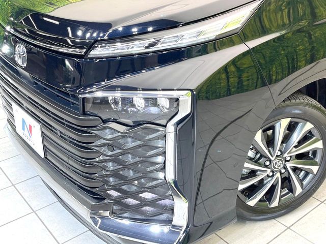 TOYOTA VOXY HYBRID 2025 Image 31