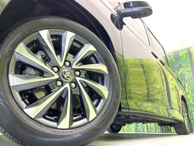 TOYOTA VOXY HYBRID 2025 Image 31