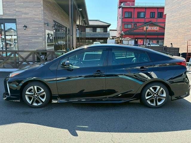 TOYOTA PRIUS 2021 Image 31