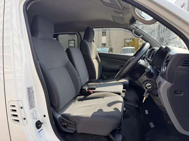 NISSAN NV350 CARAVAN 4WD 2021 Image 31