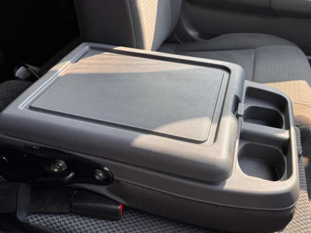 NISSAN NV350 CARAVAN 4WD 2021 Image 31