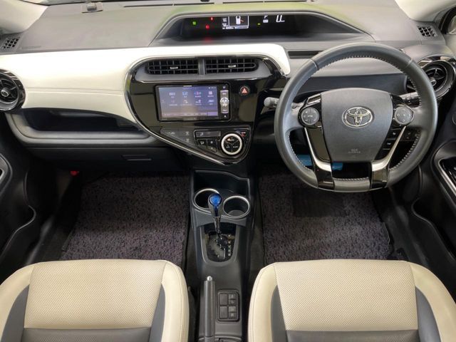 TOYOTA AQUA 2017 Image 31