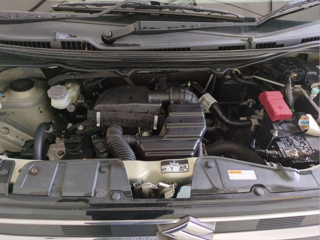 SUZUKI WAGON R 2018 Image 31