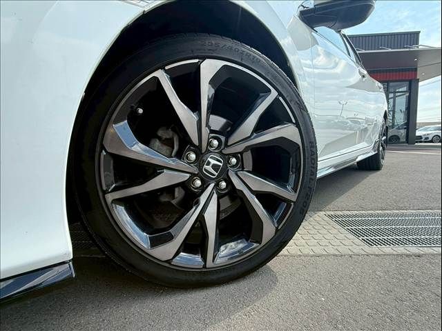 HONDA CIVIC HATCHBACK 2019 Image 31