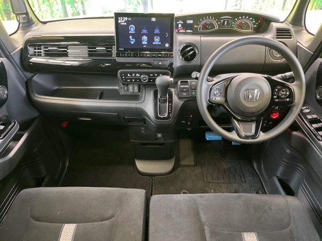 HONDA N BOX CUSTOM 2023 Image 31