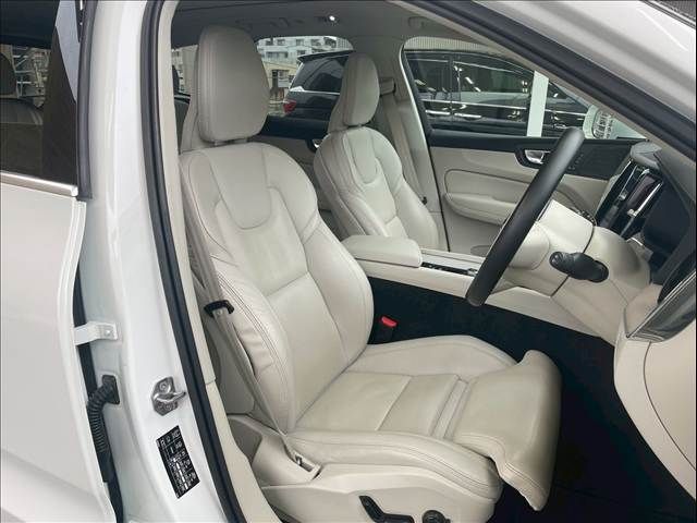 VOLVO XC60 2021 Image 31