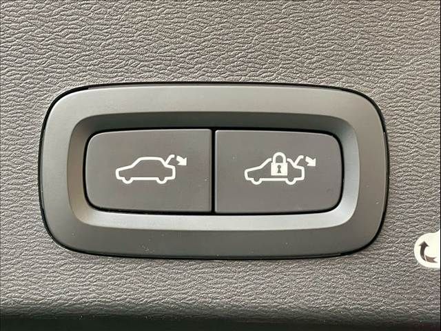 VOLVO XC40 2019 Image 31