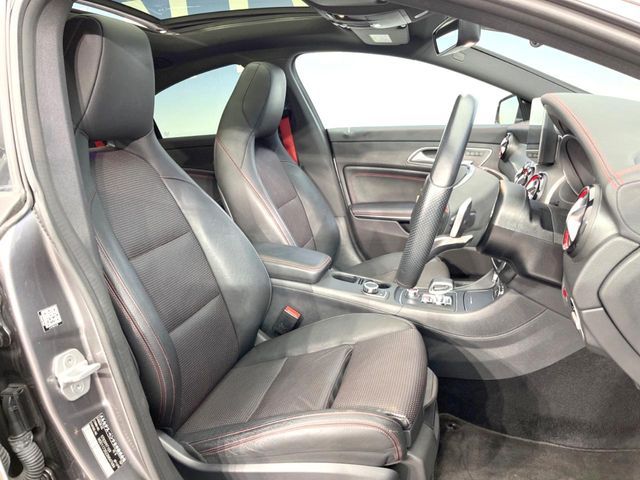 AMG CLA CLASS 2018 Image 31