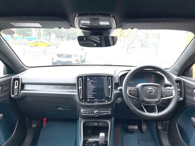 VOLVO C40 2024 Image 31