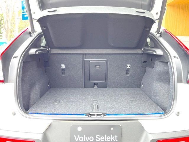 VOLVO C40 2024 Image 31