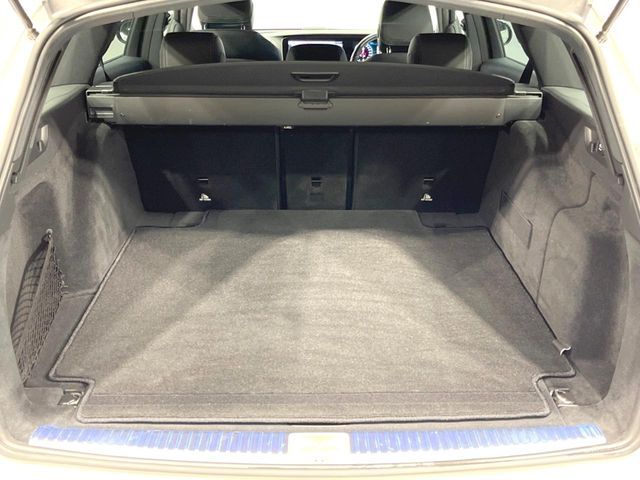 MERCEDES BENZ E CLAS 2019 Image 31