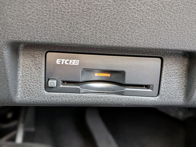 NISSAN LEAF 2023 Image 31