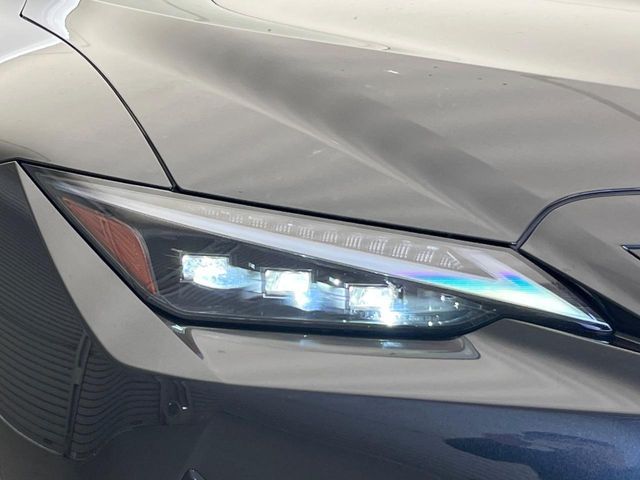 TOYOTA LEXUS IS300H 2022 Image 31