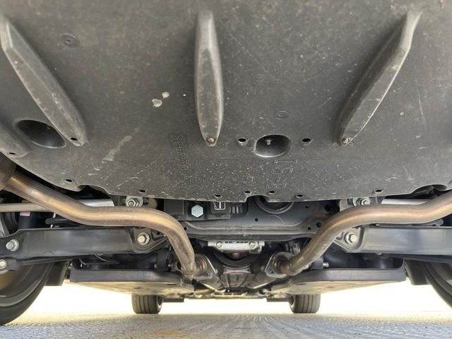 TOYOTA LEXUS IS300H 2022 Image 31