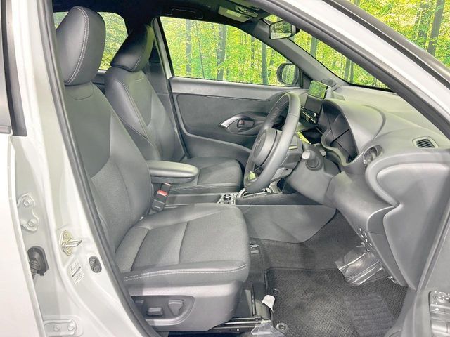 TOYOTA YARIS CROSS HYBRID 2025 Image 31