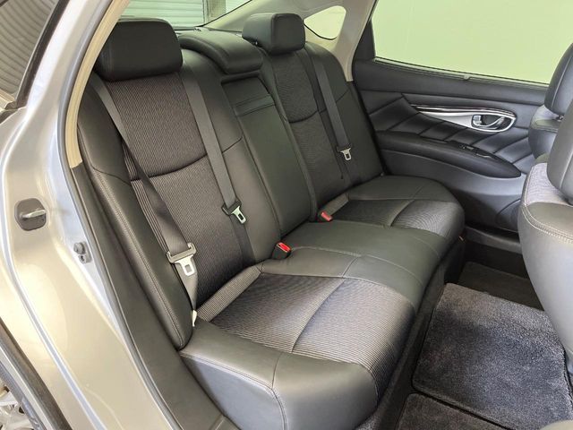 NISSAN CIMA HYBRID 2017 Image 31