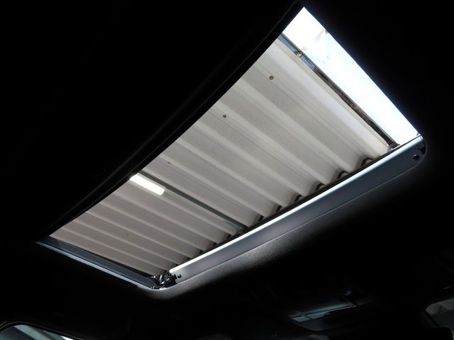 TOYOTA LEXUS UX300H 2025 Image 31