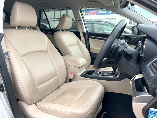 SUBARU LEGACY OUTBACK 2020 Image 31