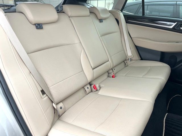 SUBARU LEGACY OUTBACK 2020 Image 31