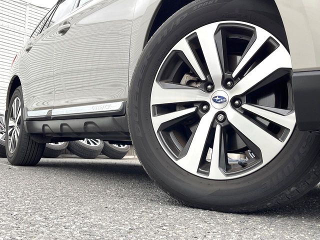 SUBARU LEGACY OUTBACK 2020 Image 31