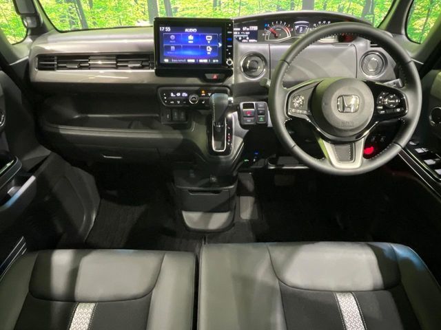 HONDA N BOX CUSTOM 2022 Image 31